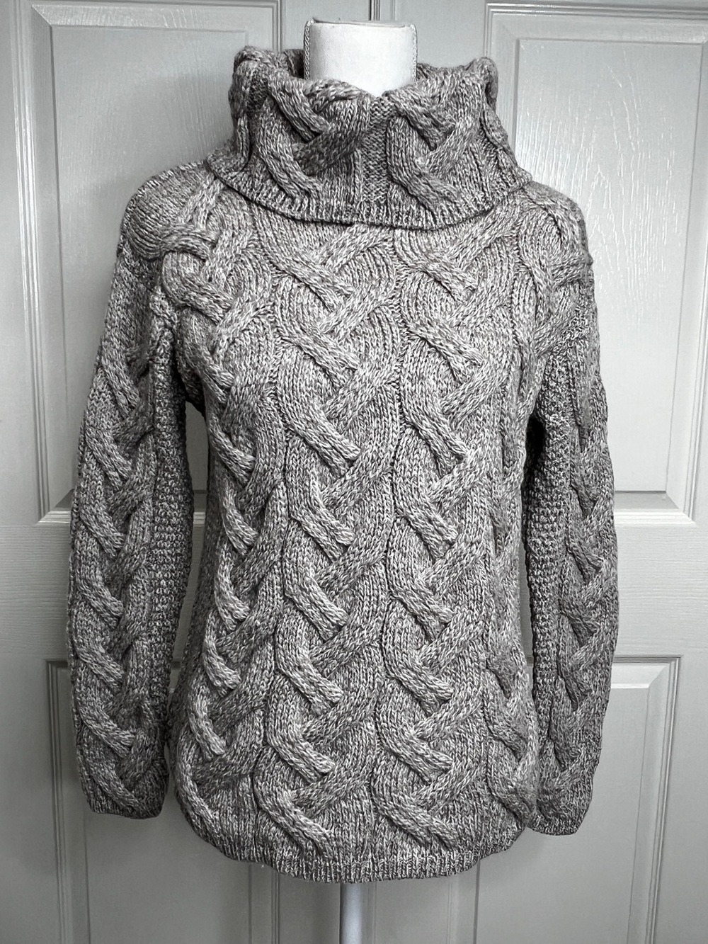 ARAN Super Soft Merino Chunky Cable Cowl Neck Sweater Brown Size S
